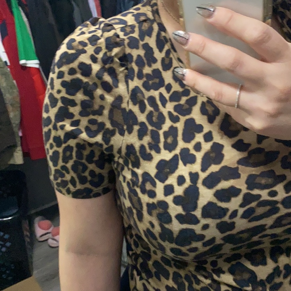 tee - Picture 2 of 3